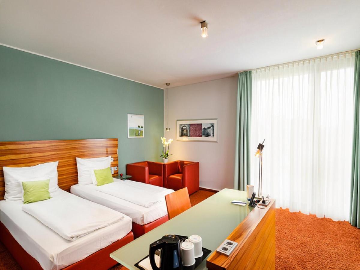 Schlosshotel Hellenstein 하이덴하임안데어브렌츠 외부 사진